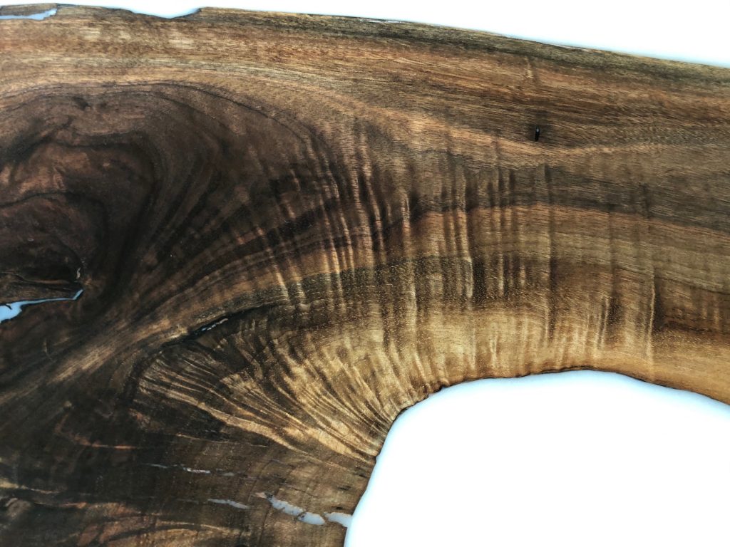 closeup of the Black Walnut with White Epoxy table